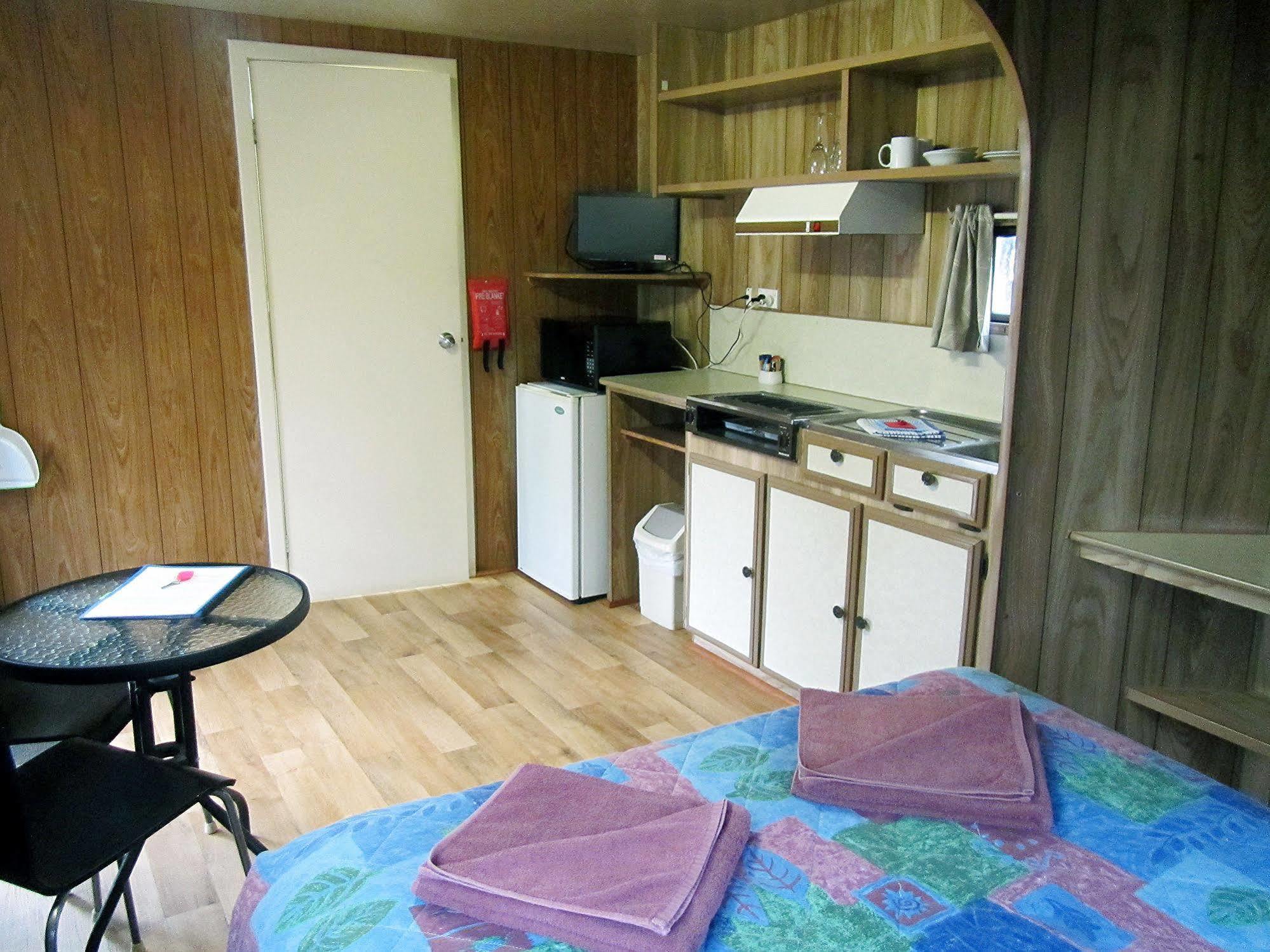 Acclaim Gateway Caravan Park Dundas المظهر الخارجي الصورة