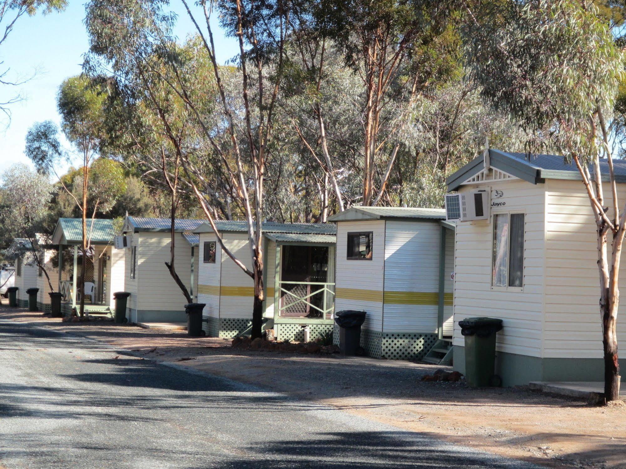 Acclaim Gateway Caravan Park Dundas المظهر الخارجي الصورة