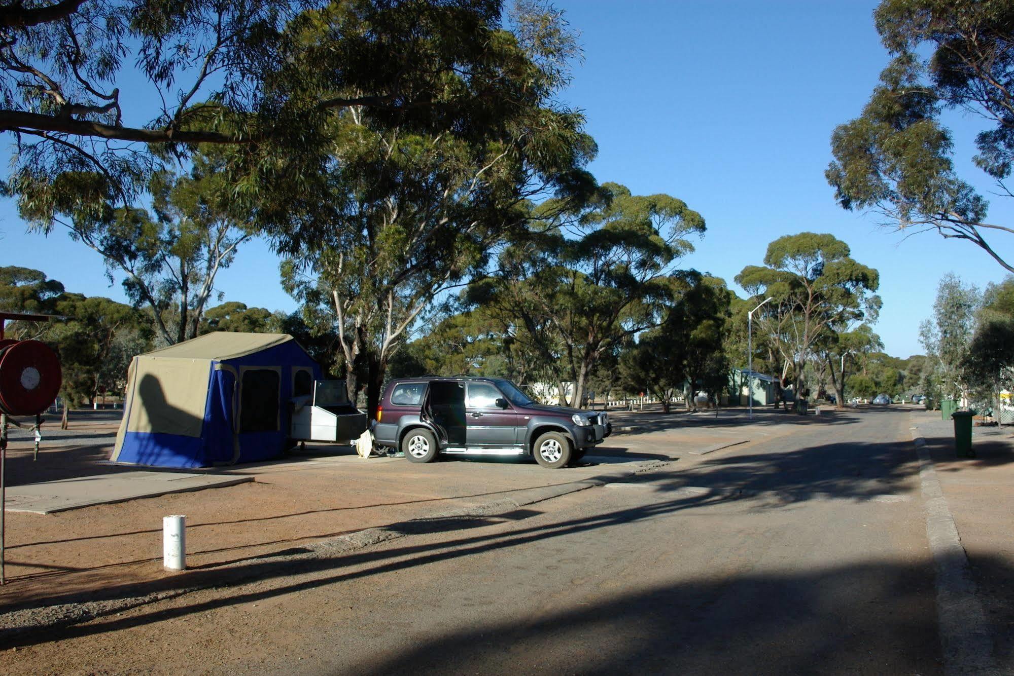 Acclaim Gateway Caravan Park Dundas المظهر الخارجي الصورة