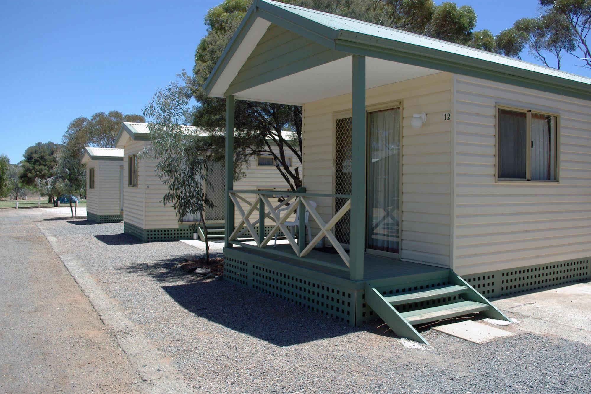 Acclaim Gateway Caravan Park Dundas المظهر الخارجي الصورة