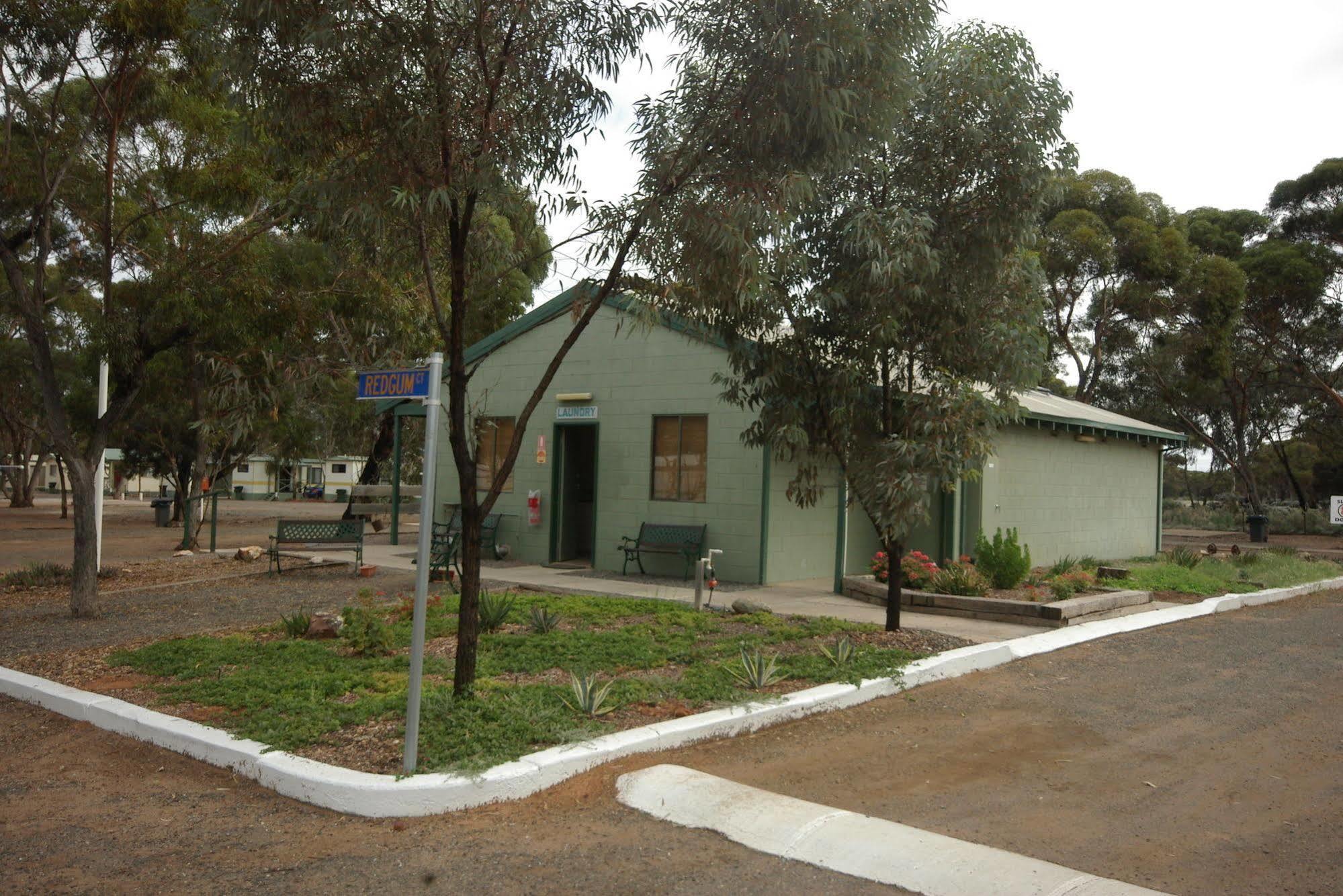 Acclaim Gateway Caravan Park Dundas المظهر الخارجي الصورة